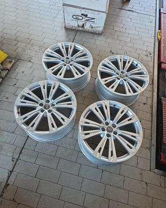 CERCHI IN LEGA USATI ORIGINALE AUDI Q5 9x20 ET40