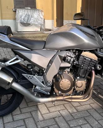 Kawasaki Z750  2005   8.875 km  Unico proprietario