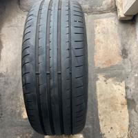 Ruote Goodyear 225/45R19 