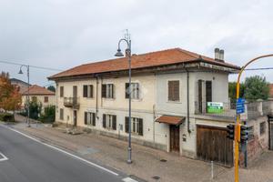 CASA SEMINDIPENDENTE A VILLAFALLETTO