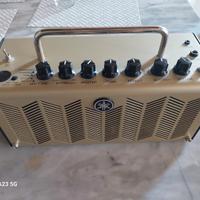 Amplificatore per chitarra acustica