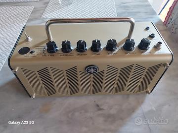 Amplificatore per chitarra acustica