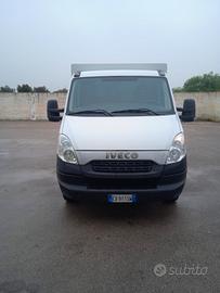 IVECO Daily isotermico -40° ATP 2028 – 35q – 8 spo