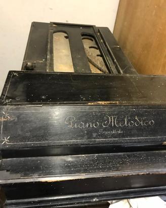 Piano melodico da tavolo