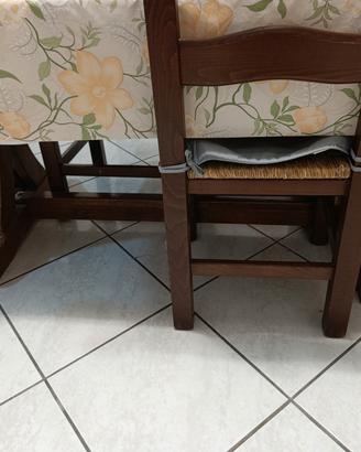 tavolo con 8 sedie in legno massello