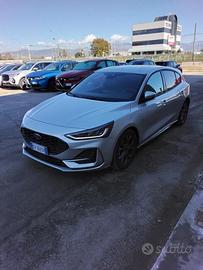 Ford Focus 1.5 115CV ST-LINE AUT. +NAV+FULL LED+RC