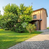 BIFAMILIARE A REGGIO NELL'EMILIA