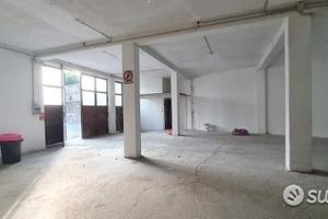 Garage 220mq a Fiumefreddo di Sicilia