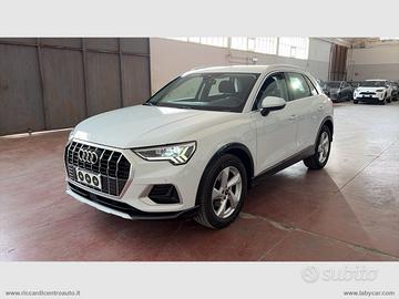 AUDI Q3 35 TDI S tronic Business Advanced - LEGGER