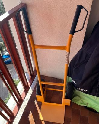 Carrello