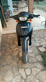 scarabeo 50 