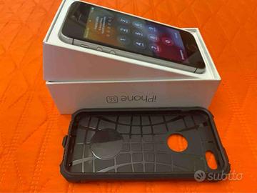 IPHONE SE 32 GB nero anno 2016 COME NUOVO