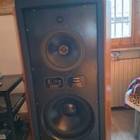 Tannoy kingdom 18