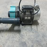 POMPA CON MOTORE PER VASCA IDROMASSAGGIO