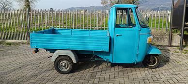 Ape Piaggio MP600
