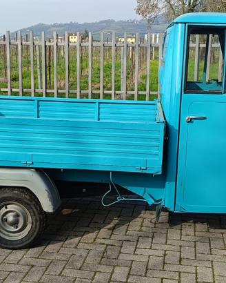 Ape Piaggio MP600
