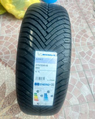 215 55 R18 99V Michelin