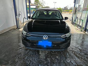 Volkswagen Golf 1.0 etsi evo life110CV