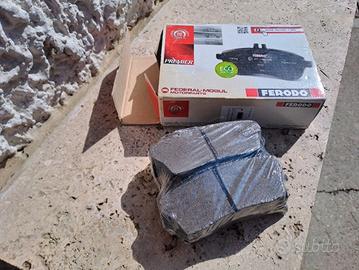 Pastiglie freni FERODO per SUZUKI