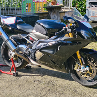 Aprilia RSV 1000 R