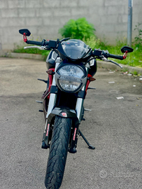 Ducati Monster 796 depotenziata
