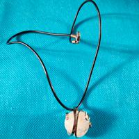 collana con quarzo rosa