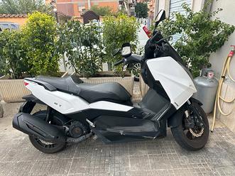 Moto da viaggio economiche Vendita in Moto e scooter