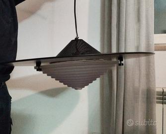 Lampadario con ampolla in vetro