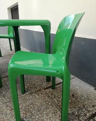 Tavolo e 4 sedie Artemide