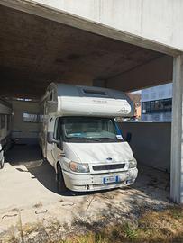 camper rimor su Ford transit com clima