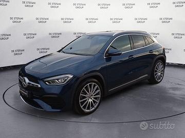 Mercedes-Benz GLA 200 d Automatic Colour Coll...