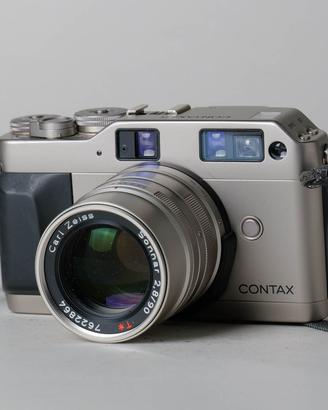 Contax G1 + ottiche Zeiss (28mm + 45mm + 90 mm)