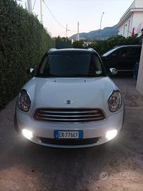 Mini Cooper Countryman S 1.6 D-112 cv-Garanzia