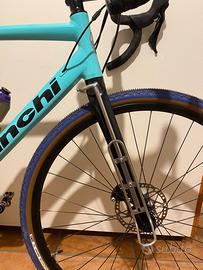 Portapacchi per forcella anteriore