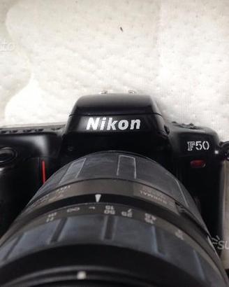 NIKON F50 analogica
