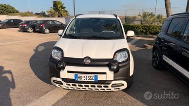 Fiat Panda Pandina 1.0 FireFly 65 CV Hybrid Cross