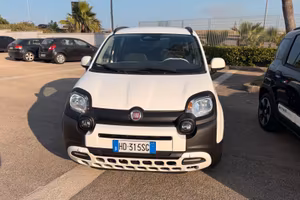 Fiat Panda Pandina 1.0 FireFly 65 CV Hybrid Cross
