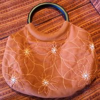 Borsa in tessuto e perline mai usata