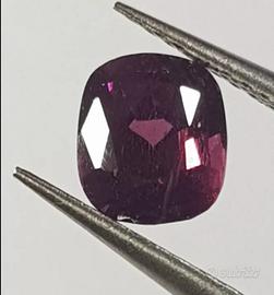Granato Naturale Rodolite 1,78c a cuscino rosa