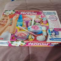 gioco "laboratorio dei profumi"