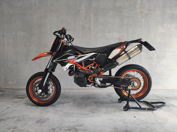 KTM 690 SMC R depo a libretto A2