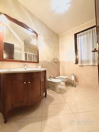 Stanza matrimoniale uso singolo maranello