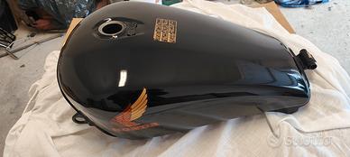 honda vf 750 c serbatoio benzina 175A1MB1871ZA
