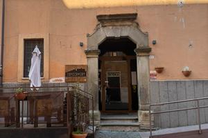 Attività commerciale a San Vito Romano - enoteca,
