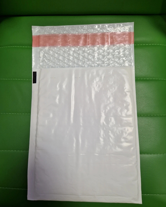 Buste pluriball auto-sigillanti