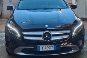 Mercedes GLA 200D