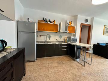 Bosa Marina a 50 metri dalla Spiaggia con Cortile