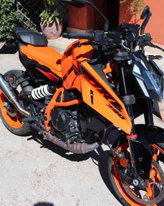 KTM Duke 390 (2025)