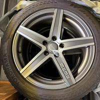 Cerchi 18’’ Momo Mercedes con gomme invernali