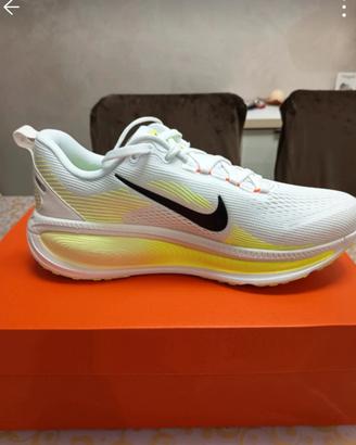 Nike Vomero 18 - NUOVE- Taglia 40.5 